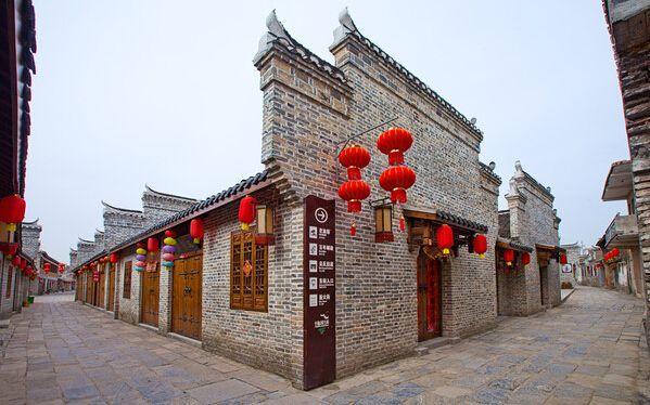 大学阶段有必要做很多项目跟比赛吗，还是说参加学校组织呢？游戏画面
